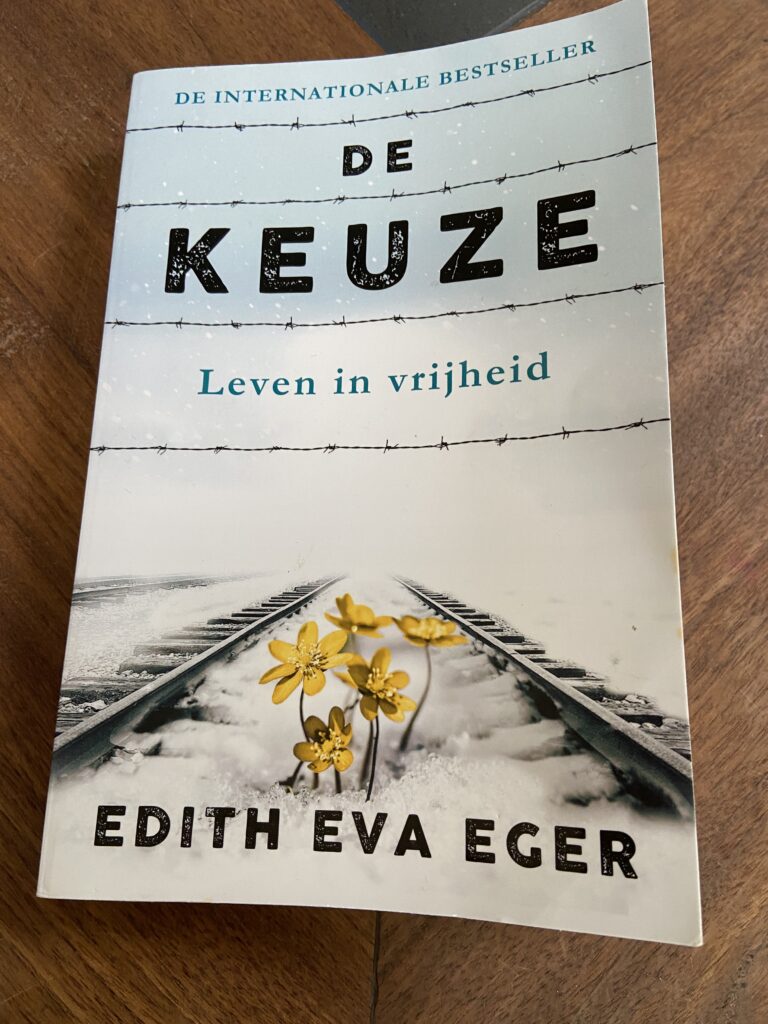 F5C94048-72EB-43F6-8E20-1BCE777F293F Het verleden kan je niet veranderen, het heden wel. Je hebt namelijk altijd een keuze. Boek Recensie "De Keuze" van Dr. Edith Eger.